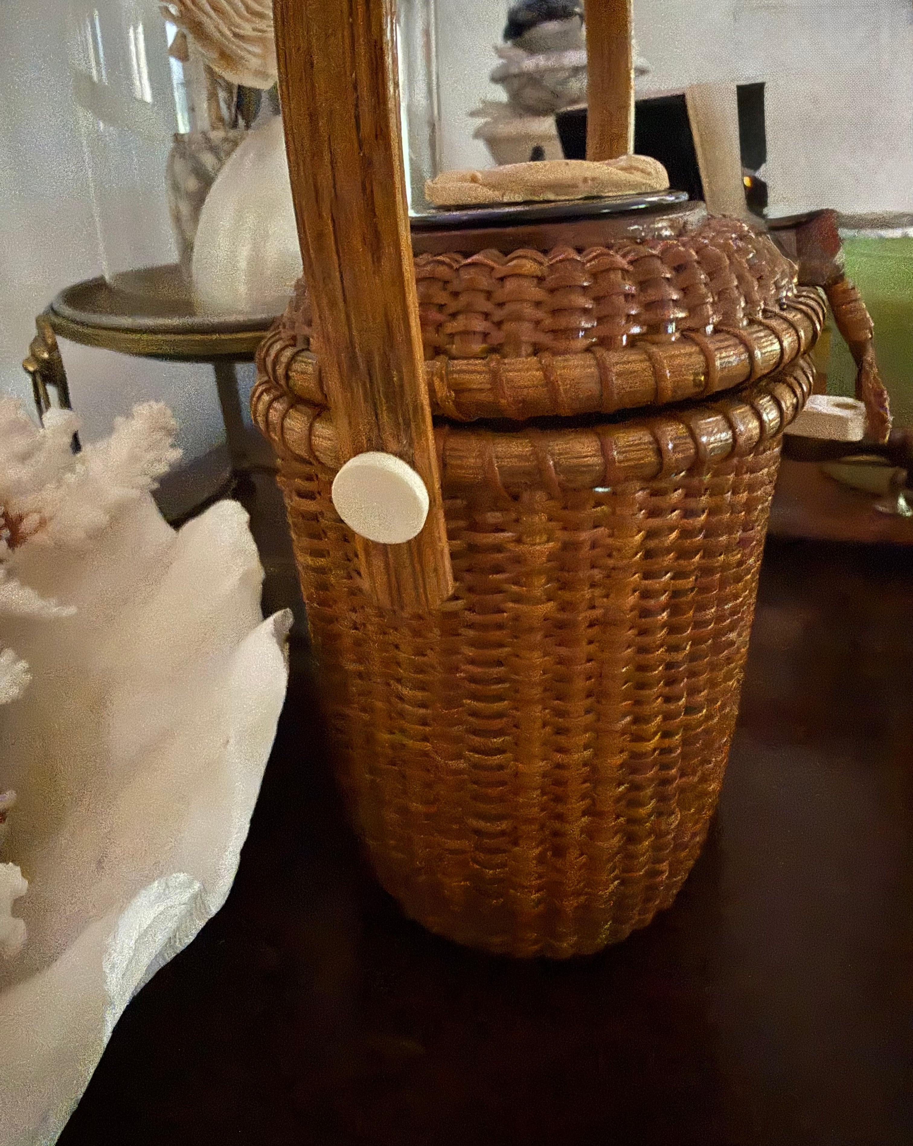 Vintage Farnum Nantucket Basket Purse