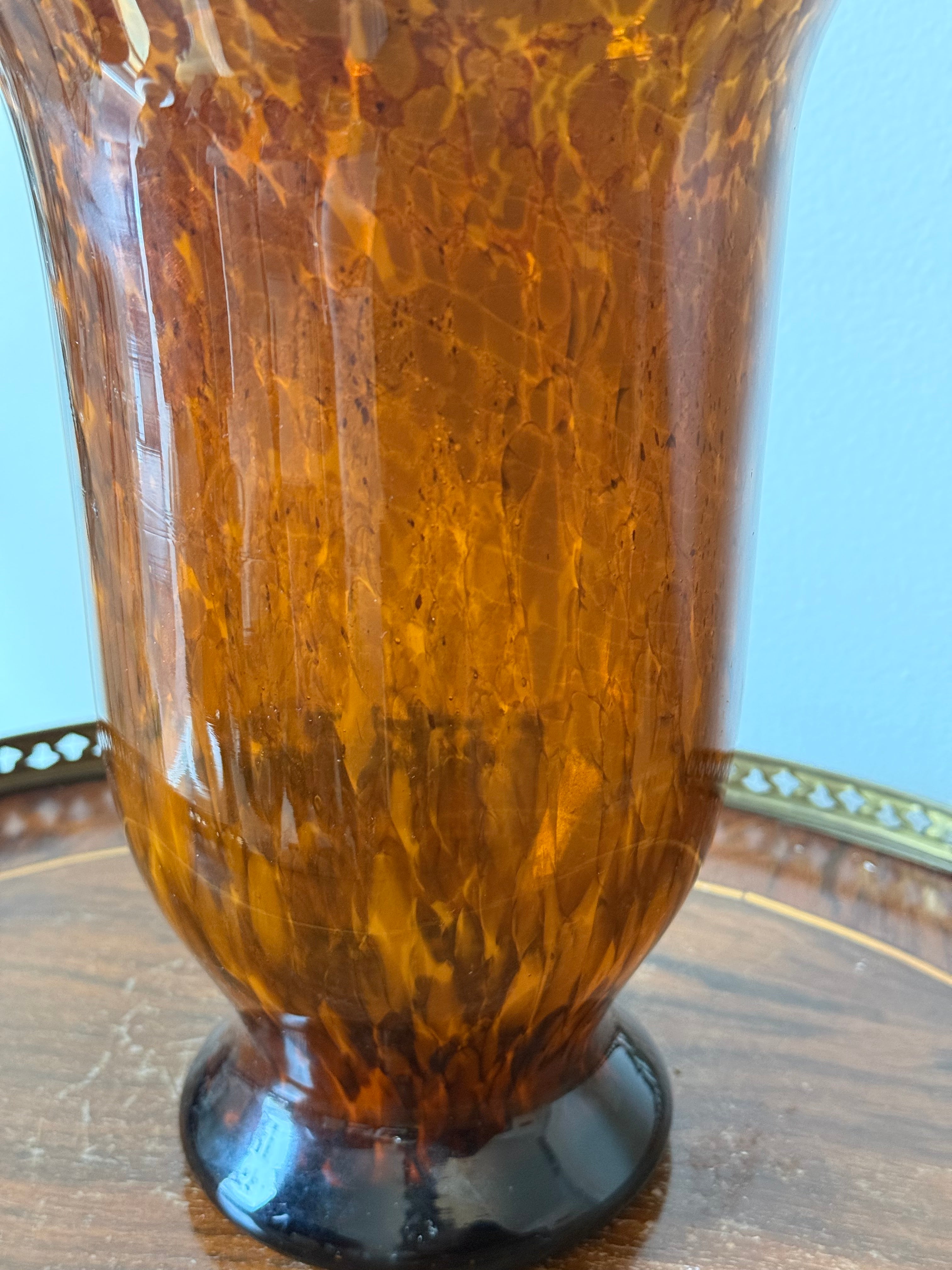 Mid-Century Italian Amber Tortoiseshell Art Glass Vase