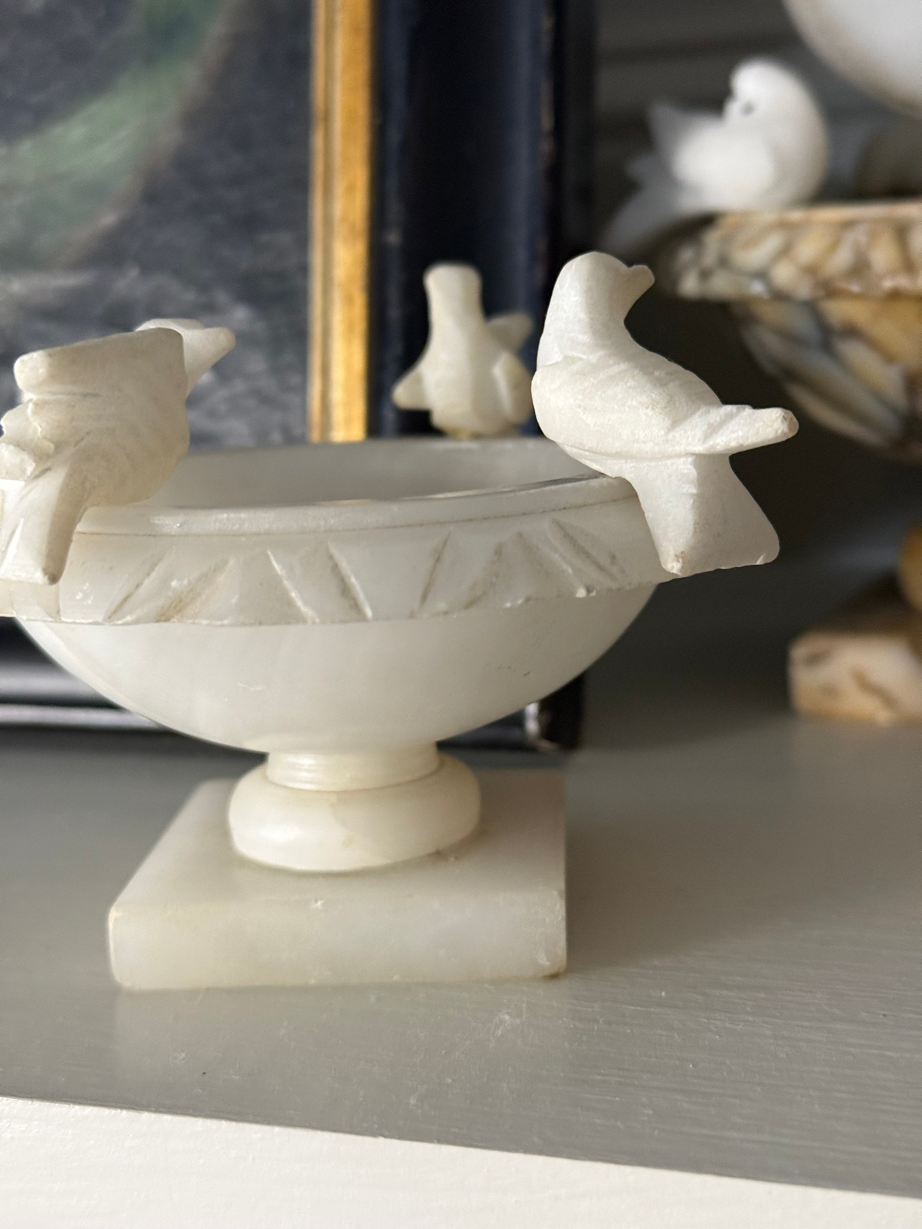 Mid-Century Alabaster Bird Bath with 4 Birds